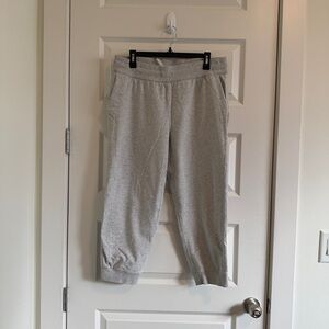 Lululemon Scuba High-Rise French Terry Cropped Jogger
